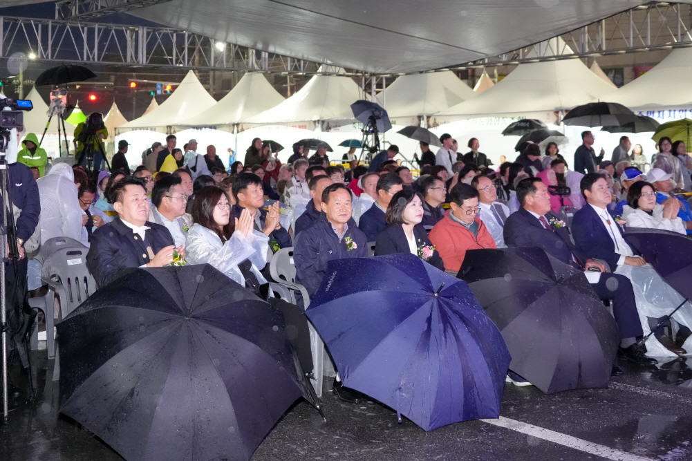 '죽주대고려문화축제 개막식' 게시글의 사진(13)