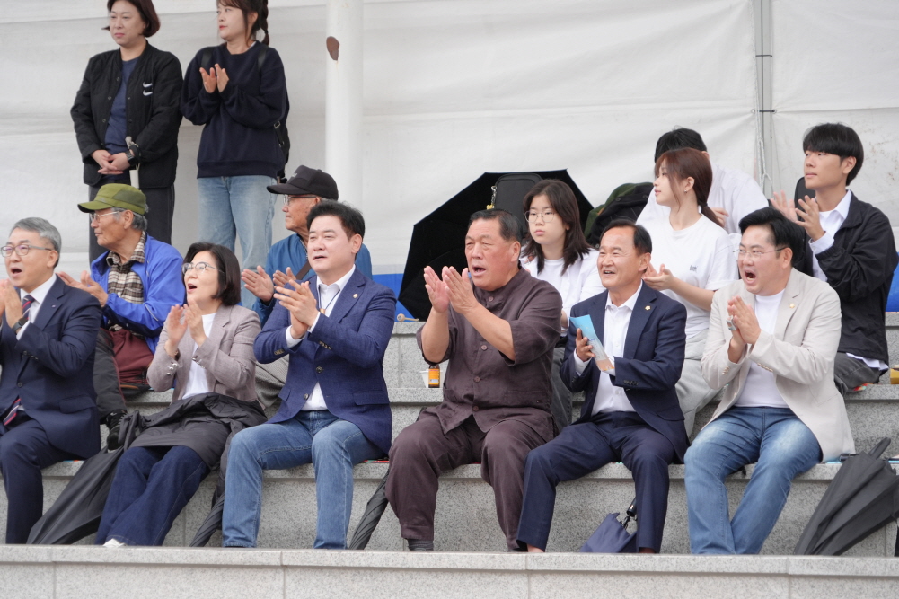 '2025 안성맞춤 남사당 바우덕이축제 축제 2일차 현장' 게시글의 사진(24)