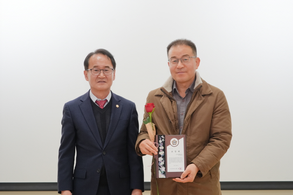 '안성시지속가능발전협의회 2026년 정기총회' 게시글의 사진(11)