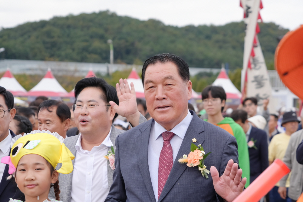 '2025 안성맞춤 남사당 바우덕이 축제 개장식' 게시글의 사진(17)