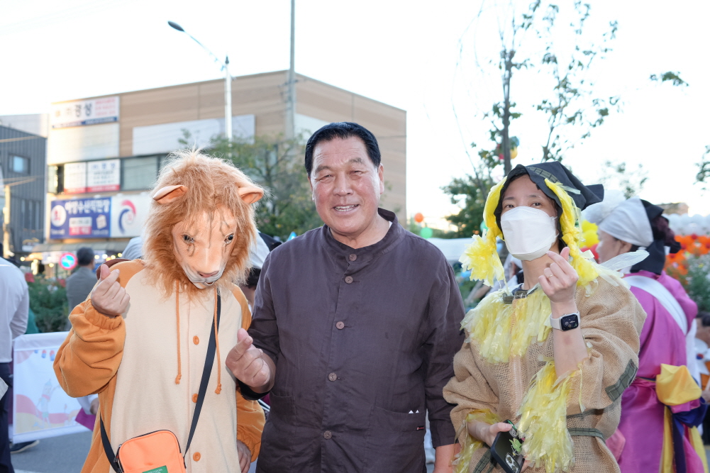 '2025 안성맞춤 남사당 바우덕이 축제  길놀이 및 전야제' 게시글의 사진(7)