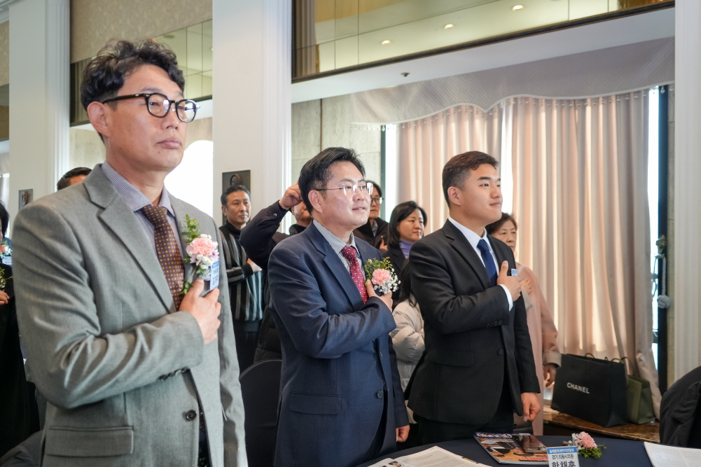 '제11회 올해를 빛낸 한국인 대상 시상식' 게시글의 사진(7)