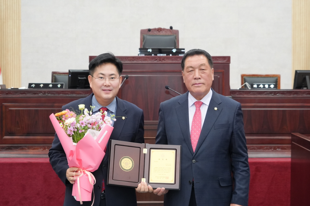 '2025년 안성시의회 종무식' 게시글의 사진(11)