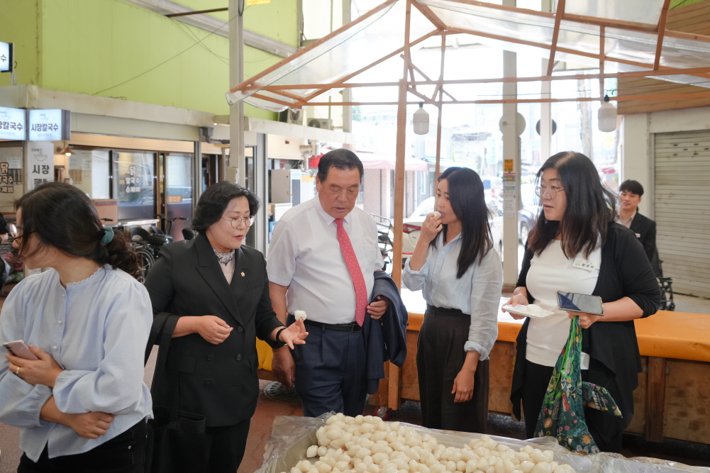 '추석명절 전통시장 장보기' 게시글의 사진(13)