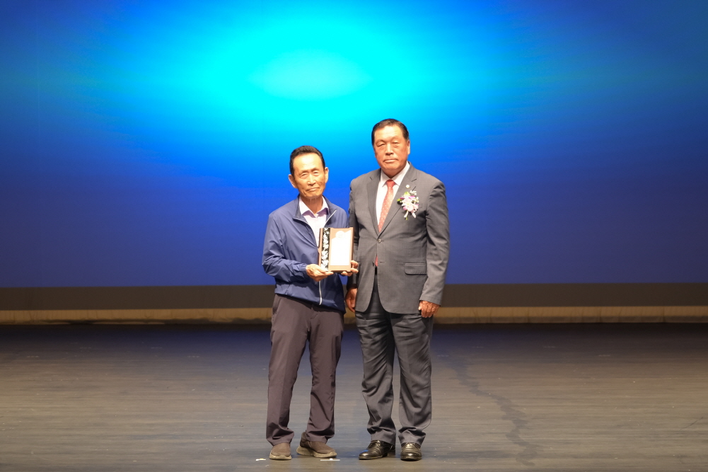 '노인의 날 기념행사' 게시글의 사진(23)