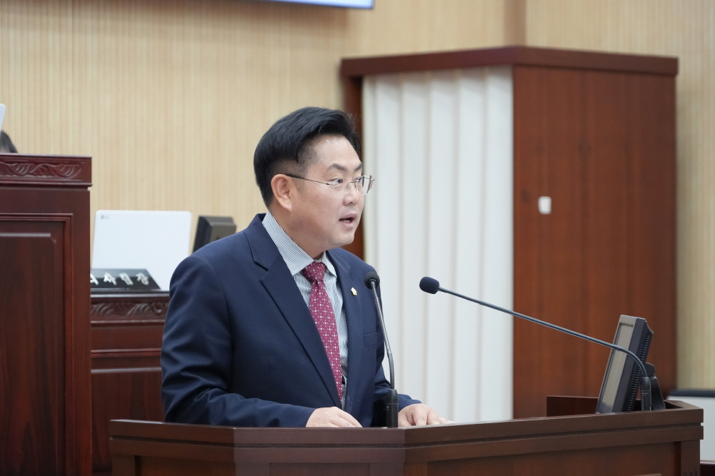 '제235회 안성시의회 제2차 정례회 제2차 본회의' 게시글의 사진(19)