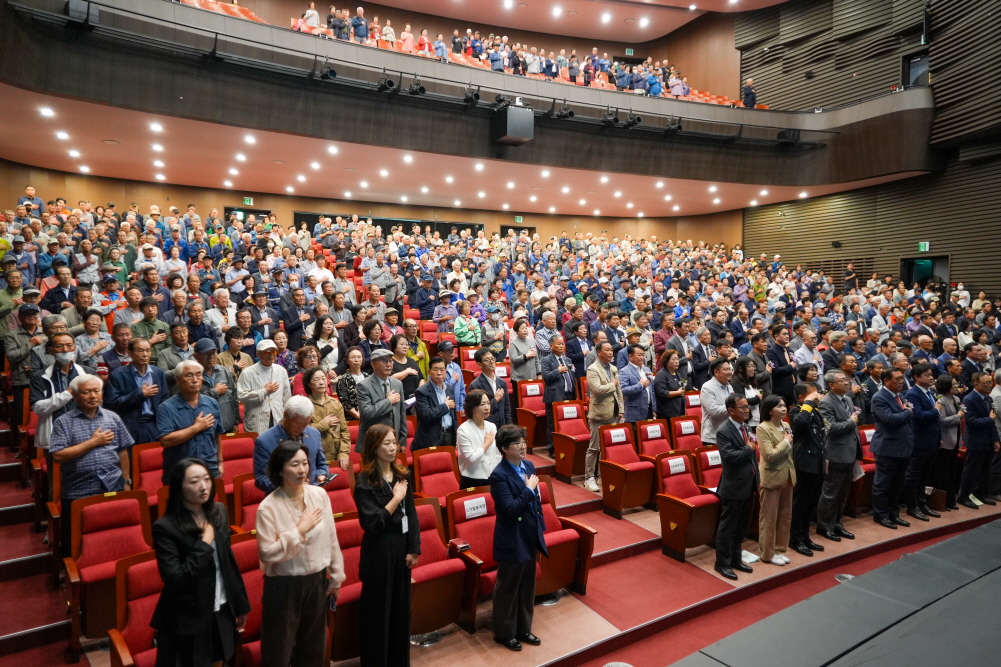 '노인의 날 기념행사' 게시글의 사진(10)