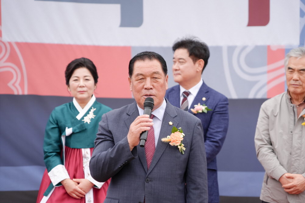 '2025 안성맞춤 남사당 바우덕이 축제 개장식' 게시글의 사진(8)