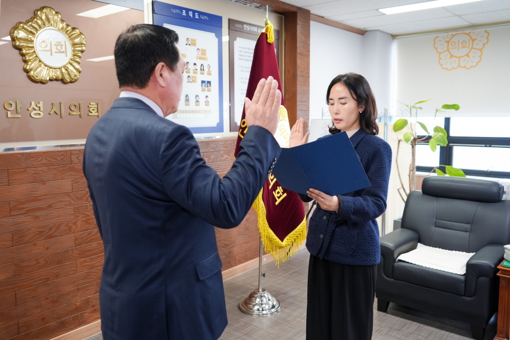 '신규임용자 임용식' 게시글의 사진(3)