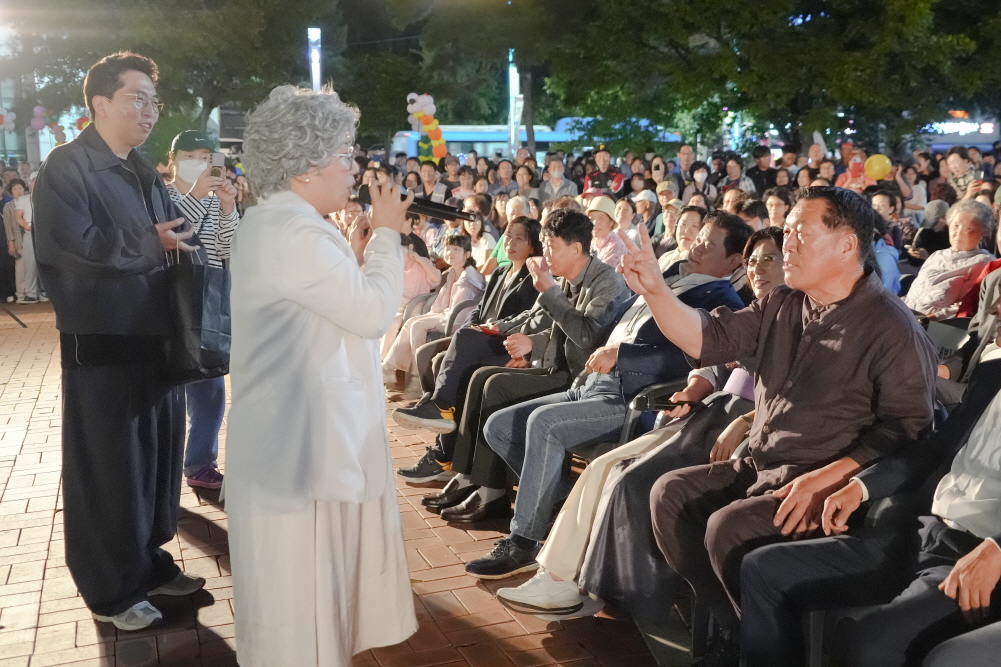 '2025 안성맞춤 남사당 바우덕이 축제  길놀이 및 전야제' 게시글의 사진(30)