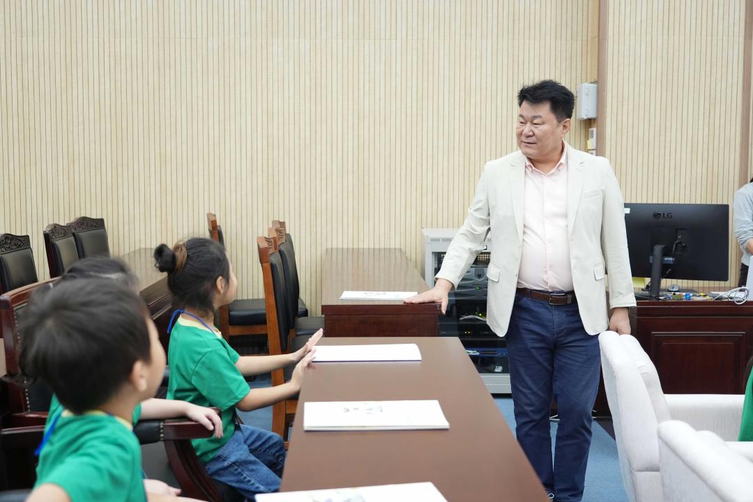 '열린의회 운영교실(아이림 어린이집) ' 게시글의 사진(20)