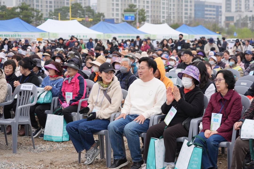 '2026 한마음 치매극복 걷기행사' 게시글의 사진(13)
