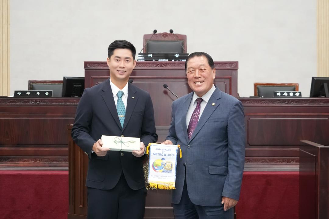 '필리핀 일로일로시 청소년 방문' 게시글의 사진(14)