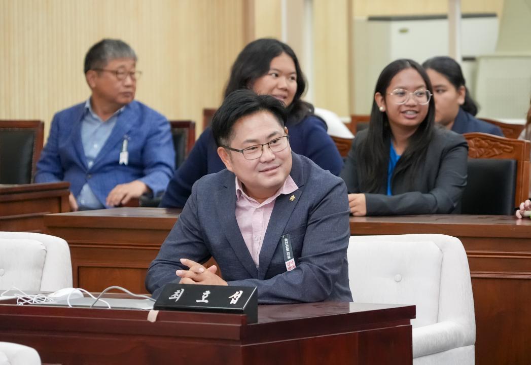 '필리핀 일로일로시 청소년 방문' 게시글의 사진(10)