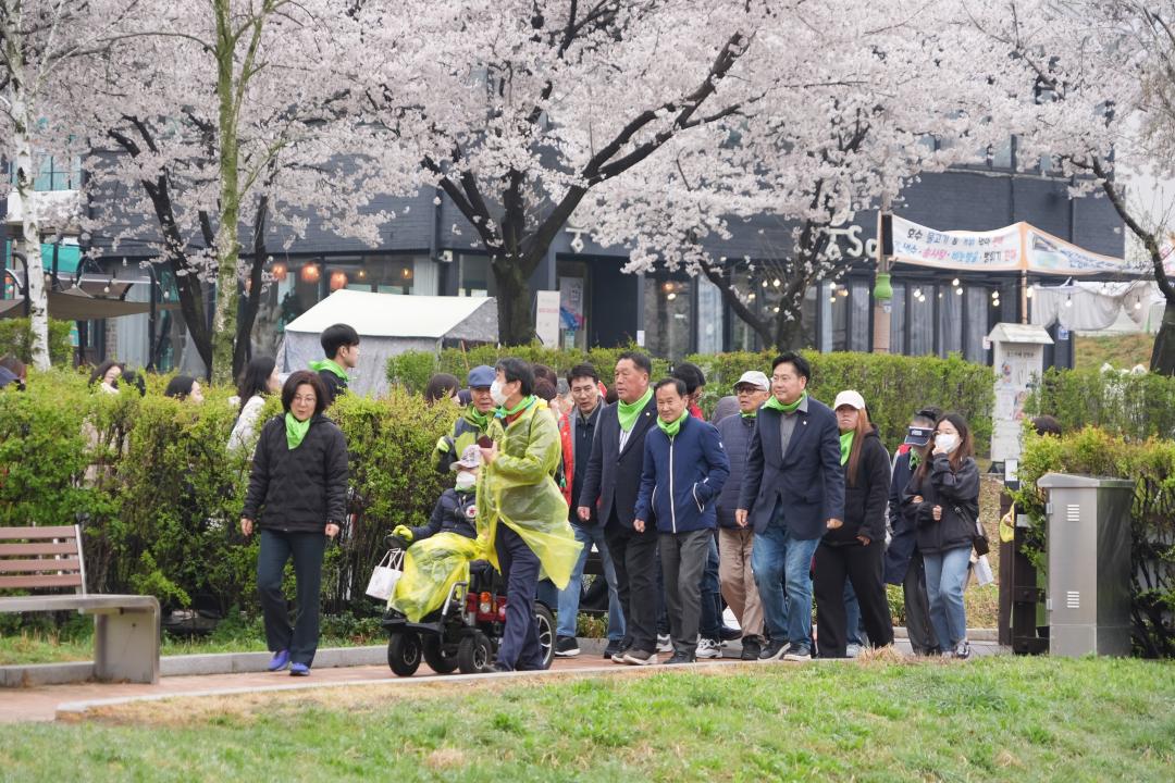 '안성시장애인복지관 같이가치 걷기대회' 게시글의 사진(29)