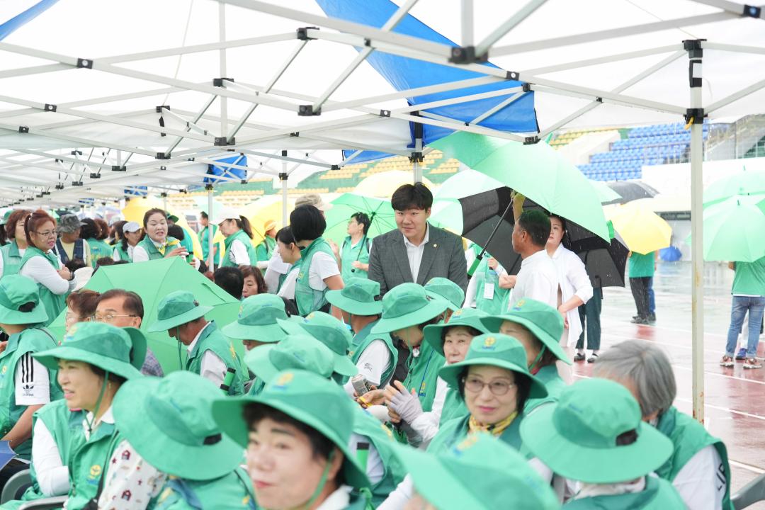'2024 안성시새마을지도자 한마음 체육대회' 게시글의 사진(47) '2024 안성시새마을지도자 한마음 체육대회' 게시글의 사진(47)