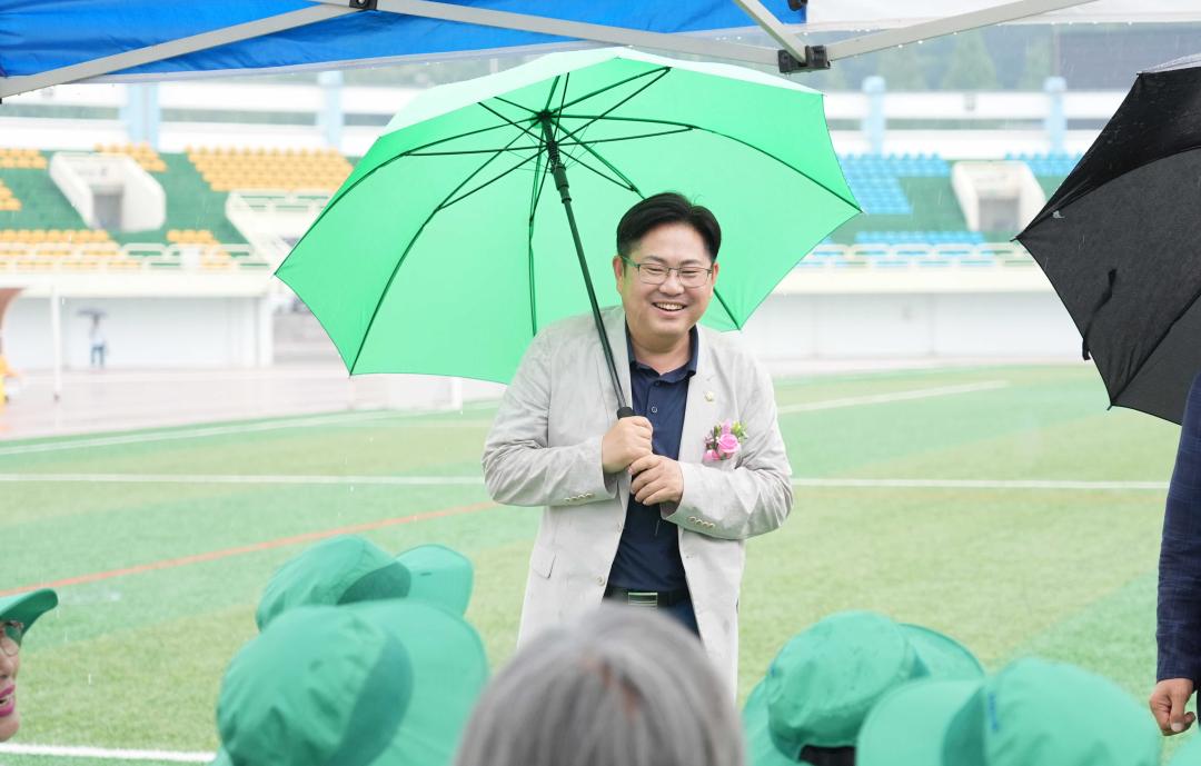 '2024 안성시새마을지도자 한마음 체육대회' 게시글의 사진(46) '2024 안성시새마을지도자 한마음 체육대회' 게시글의 사진(46)