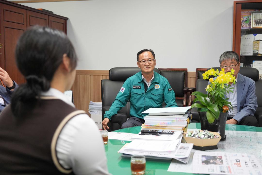 '김효성 한국고등학교 검도상비군 안성시의회 방문' 게시글의 사진(8) '김효성 한국고등학교 검도상비군 안성시의회 방문' 게시글의 사진(8)