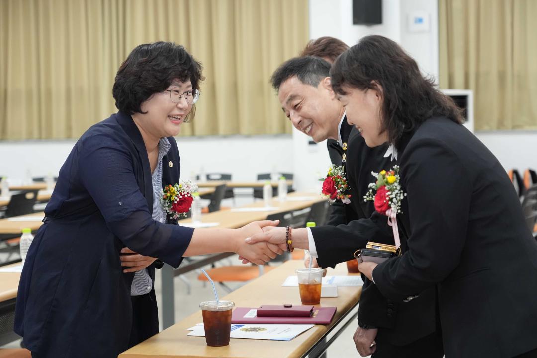 '국제라이온스협회 안성지역위원장 이취임식' 게시글의 사진(10)