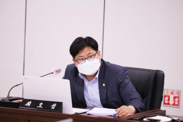 제204회 안성시의회 임시회 제1차 행정사무감사특별위원회