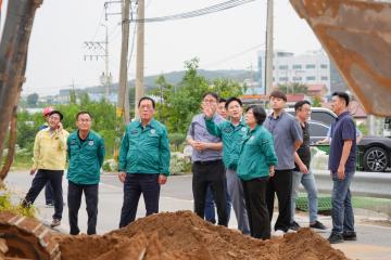 양변휴게소 방면 '토사 유출 사고' 현장 점검