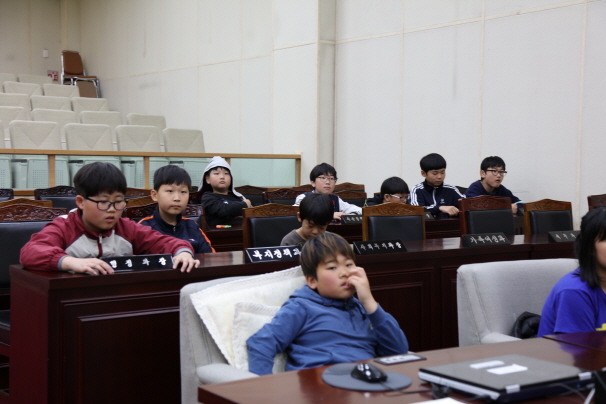 '일죽방초등학교 열린의회 개의' 게시글의 사진(8)