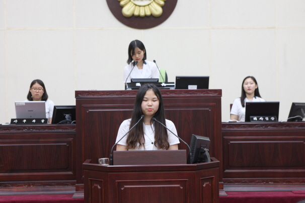 '안성여자고등학교 학생 34명 안성시의회 방문' 게시글의 사진(3)