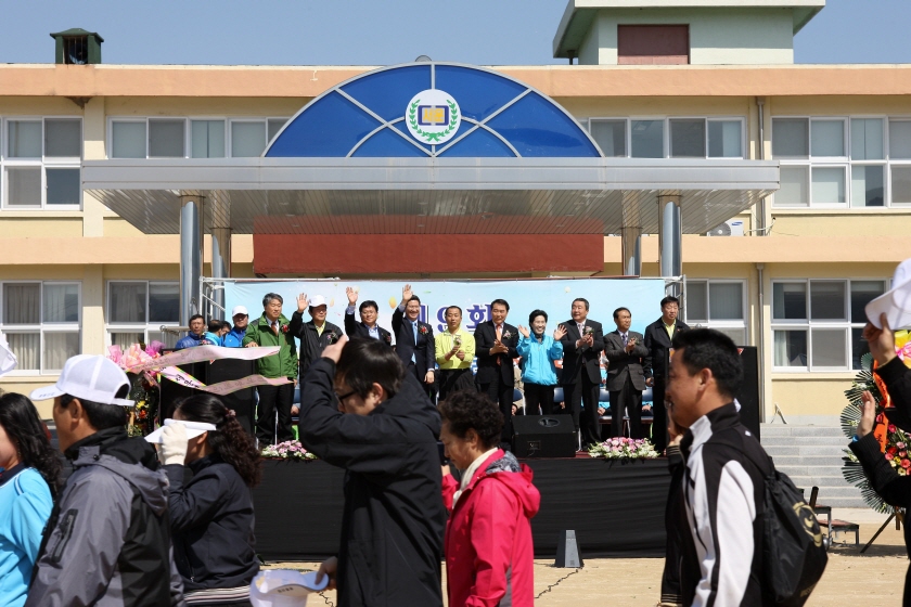 '제9회 서운면민체육대회' 게시글의 사진(4)