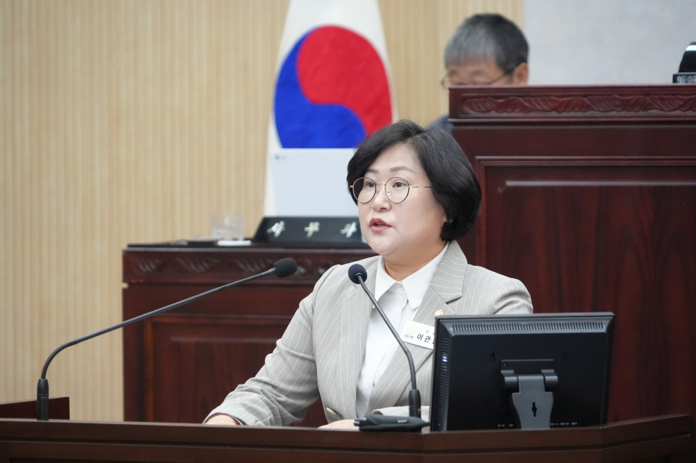 '제237회 안성시의회 임시회 제1차 본회의' 게시글의 사진(8)