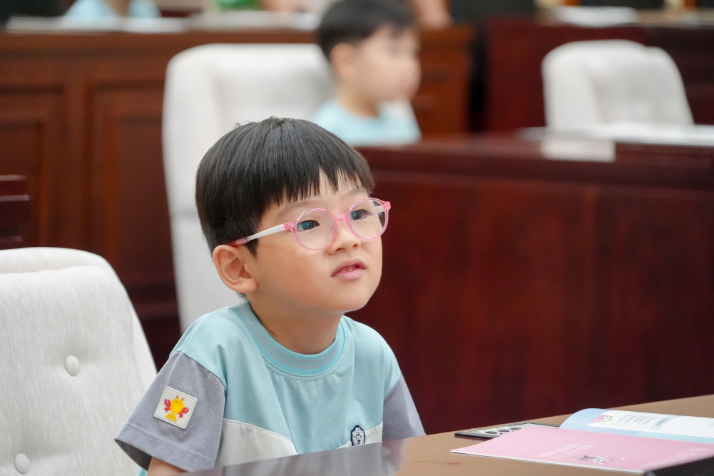 '새롬키즈 어린이집 열린의회 운영교실' 게시글의 사진(22)