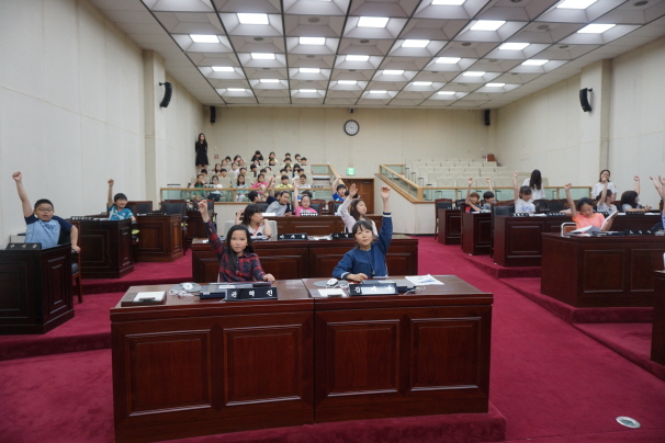 '내혜홀초등학교 4학년 3반 열린의회 참여' 게시글의 사진(8)