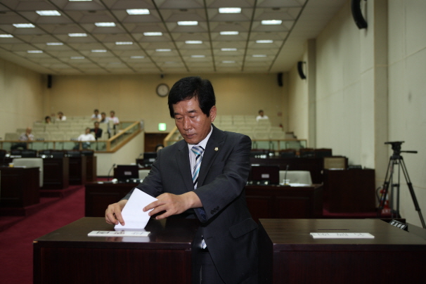 '제5대 안성시의회 전반기 의장 및 부의장 선거' 게시글의 사진(11)