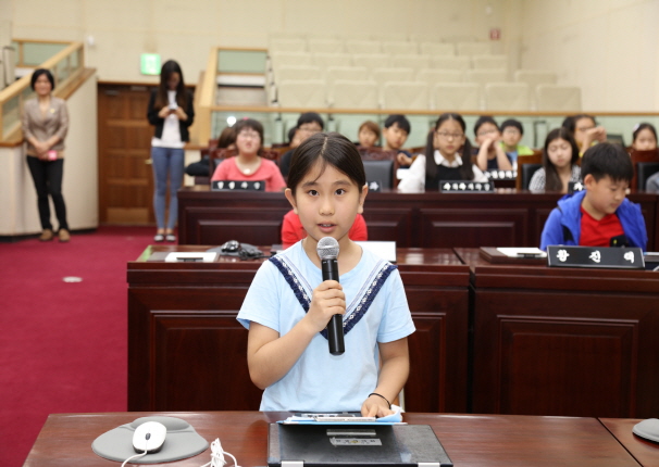 '백성초등학교 4학년 1,2반 열의의회 개최' 게시글의 사진(3)