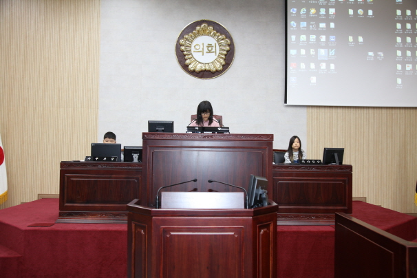 '원곡초등학교 3학년 학생 열의의회 참석' 게시글의 사진(2)