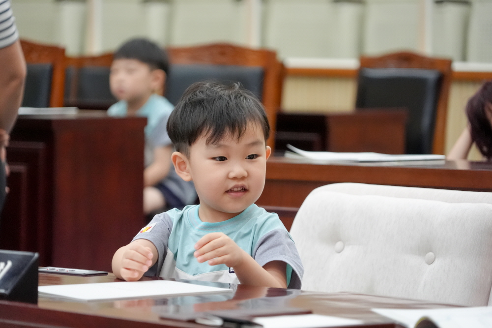 '새롬키즈 어린이집 열린의회 운영교실' 게시글의 사진(24)