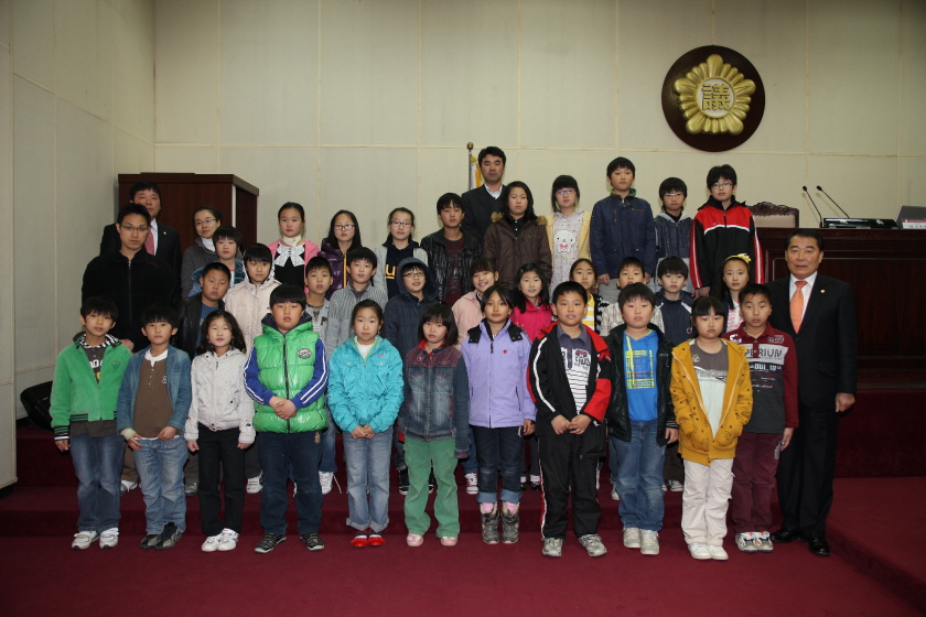 '열린의회운영교실(광선초등학교)' 게시글의 사진(1)