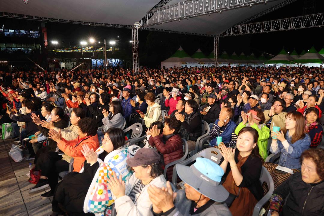 '2023 안성맞춤 남사당 바우덕이축제 폐막식' 게시글의 사진(8)