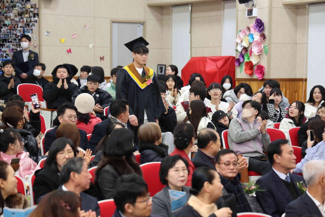 '한겨레 중고등학교 제18회 졸업식' 게시글의 사진(9)