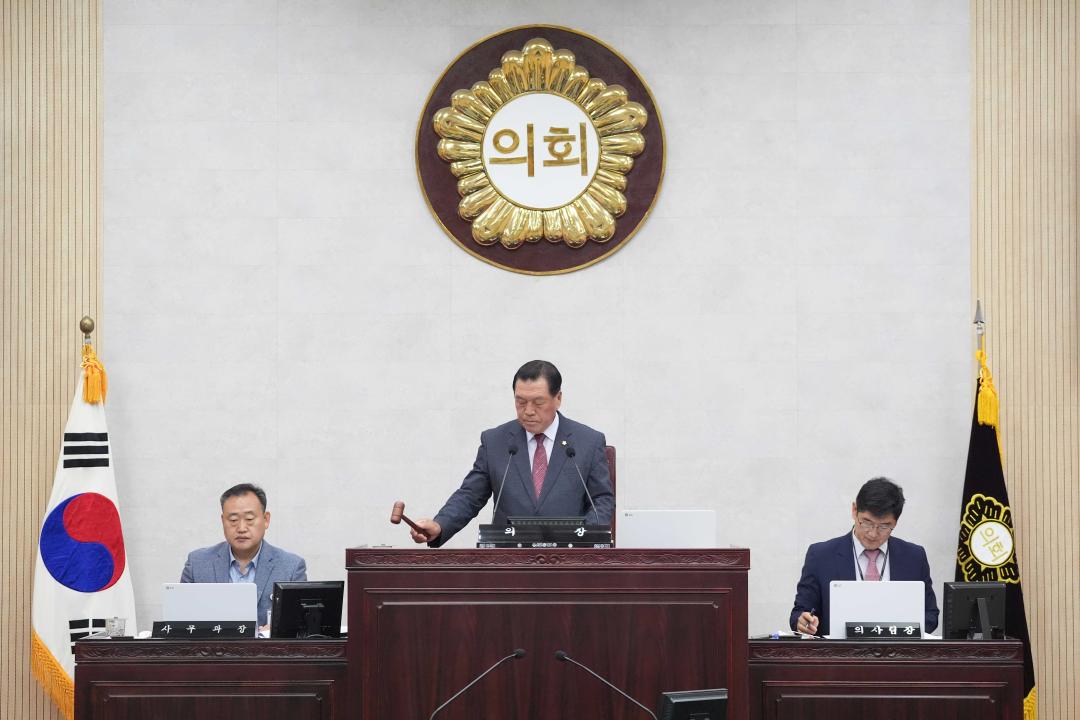 '제224회 안성시의회 제1차 정례회 제2차 본회의' 게시글의 사진(6) '제224회 안성시의회 제1차 정례회 제2차 본회의' 게시글의 사진(6)