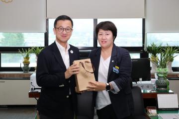 일본 나사사끼 시의원 방문 농축산유통과 수출관련 면담