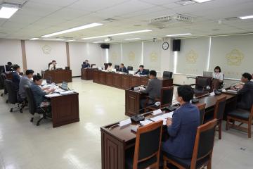 제225회 안성시의회 임시회 제1, 2차 조례등심사특별위원회